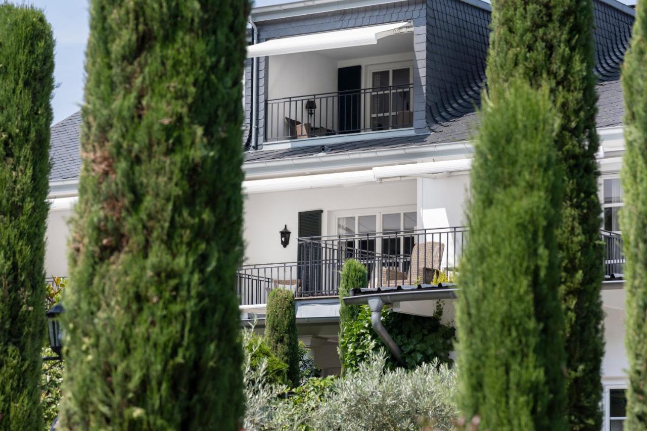 Wein Und Landhaus Kallfels Hotel Krov Exterior photo